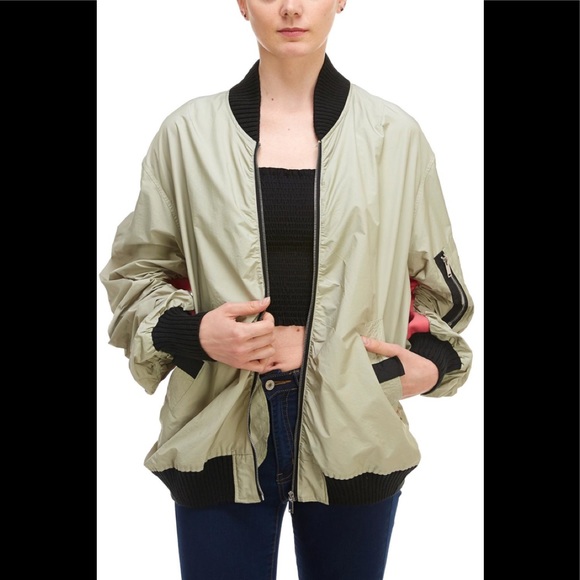 Bomber Jacket - Picture 3 of 8
